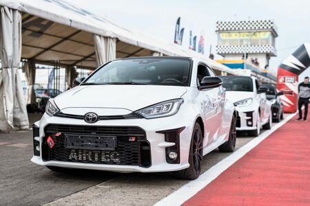 TOYOTA GR CUP. Rywalizacja sportowych Toyot z linii GR na słynnym torze Slovakia Ring